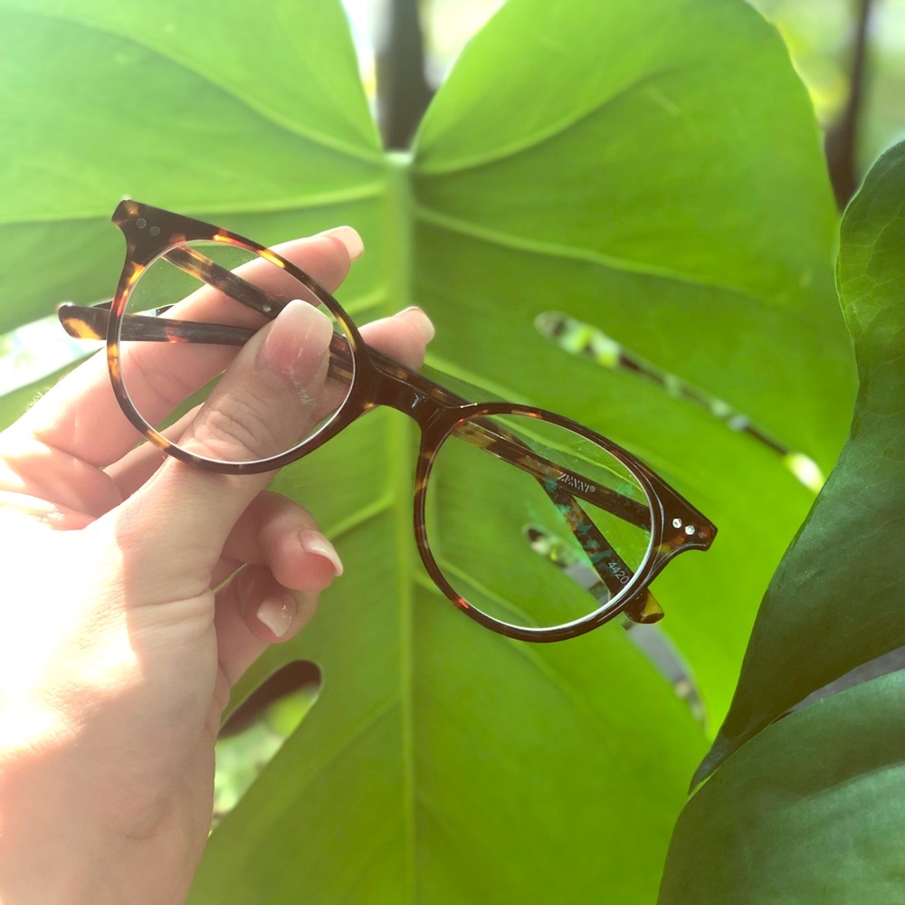 Round glasses